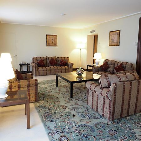 Pearl Continental Hotel, Rawalpindi Bagian luar foto