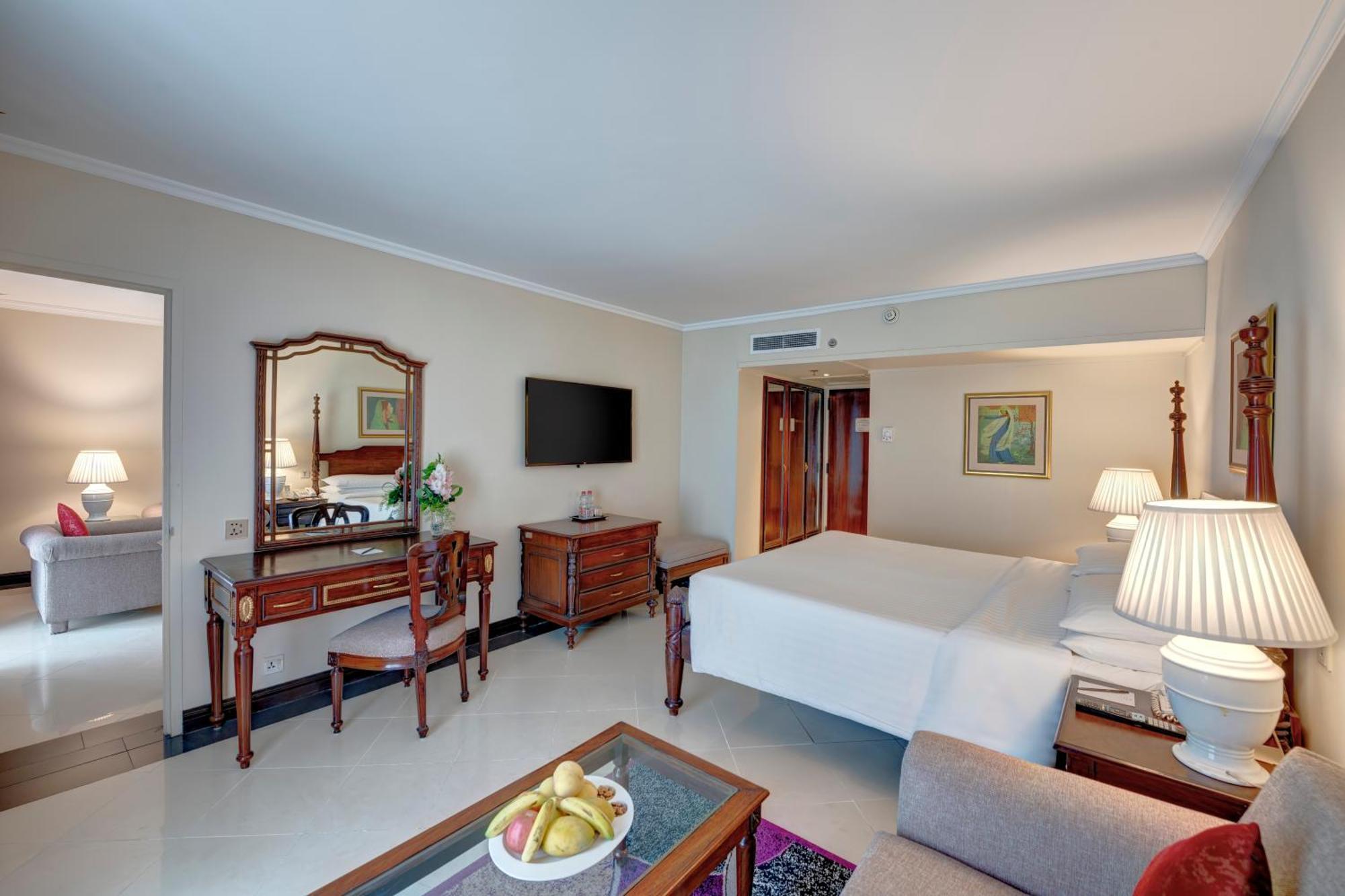 Pearl Continental Hotel, Rawalpindi Bagian luar foto