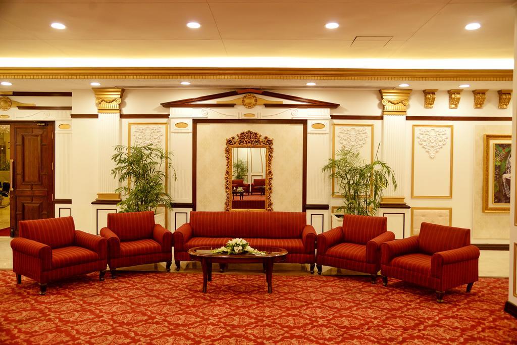 Pearl Continental Hotel, Rawalpindi Bagian luar foto